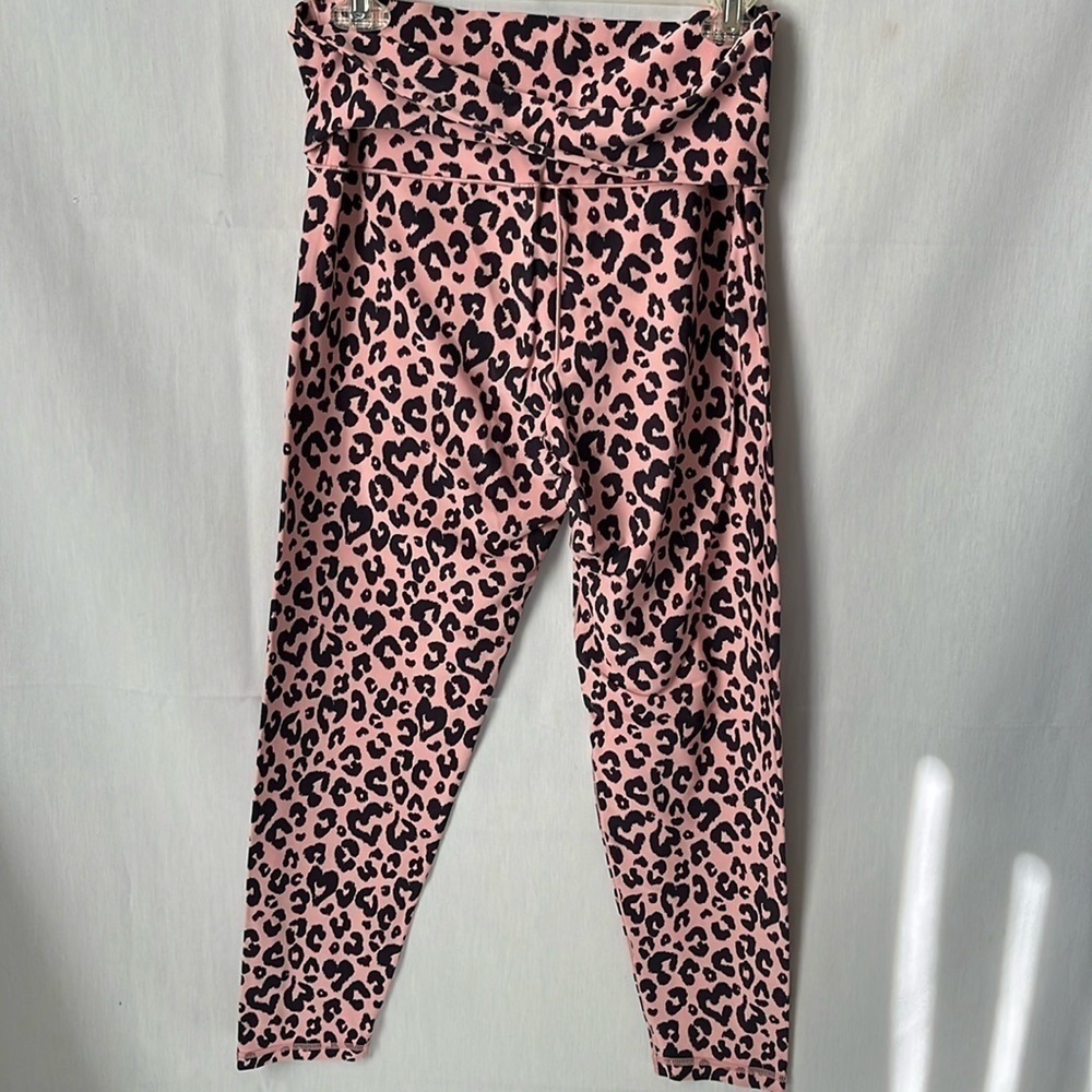 Offline by Arie Pink & Black Animal Print Leggings XL